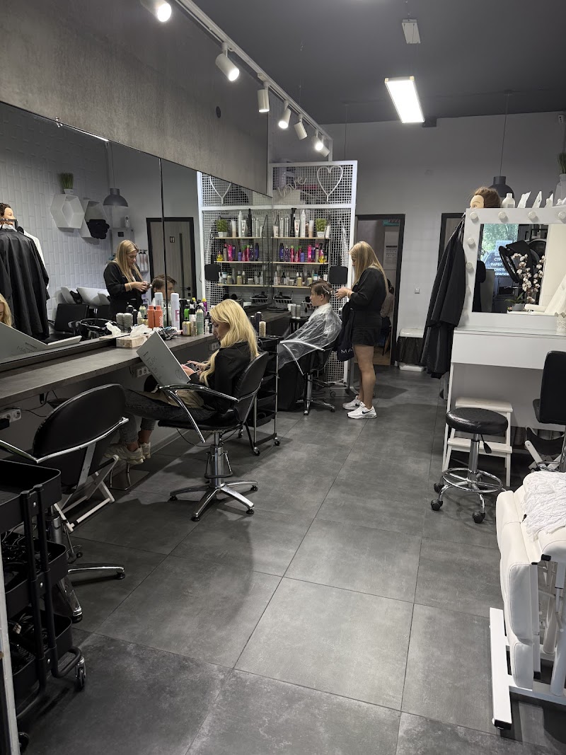 GIO beauty bar